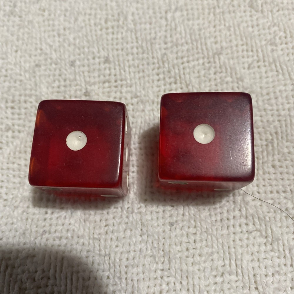Vintage Bakelite Dice 1” red translucent