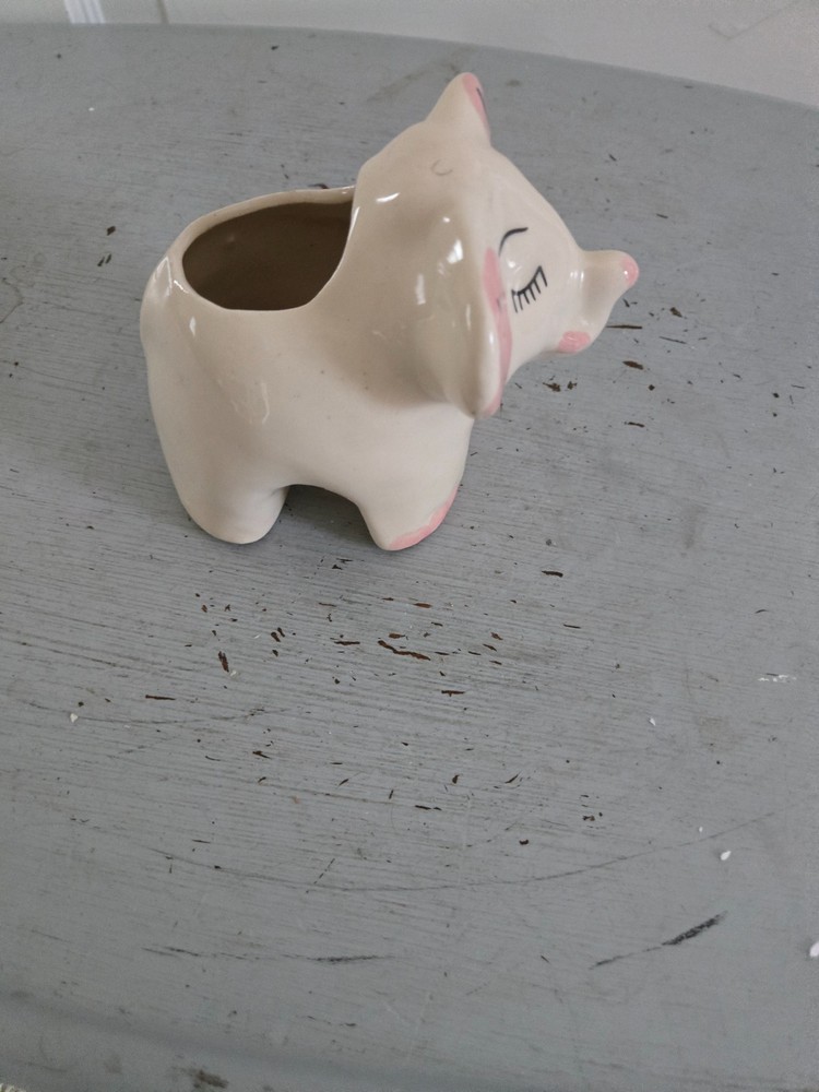 Rio Hondo Pottery pink elephant planter