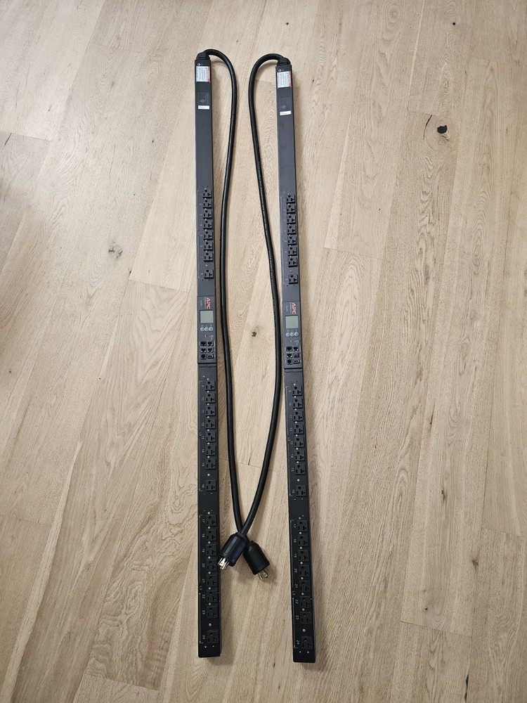 APC 9862 Rack PDU Power Distribution Unit PDU