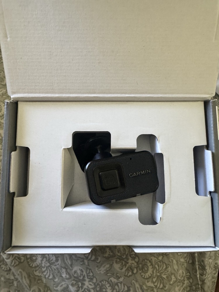 Garmin Dash Cam Mini 3 Ultracompact 1080p