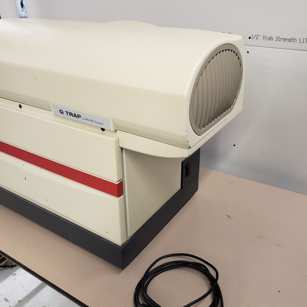 Applied Biosystems Q Trap Mass Spectrometer LC/MS/MS System and Spare Ion Source