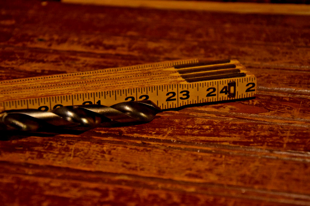 DRILL BIT LONG SHANK OVERALL 22" HOLE DIAMETER 1/2" TWIST 4" RESTORE CLEAN SHARP