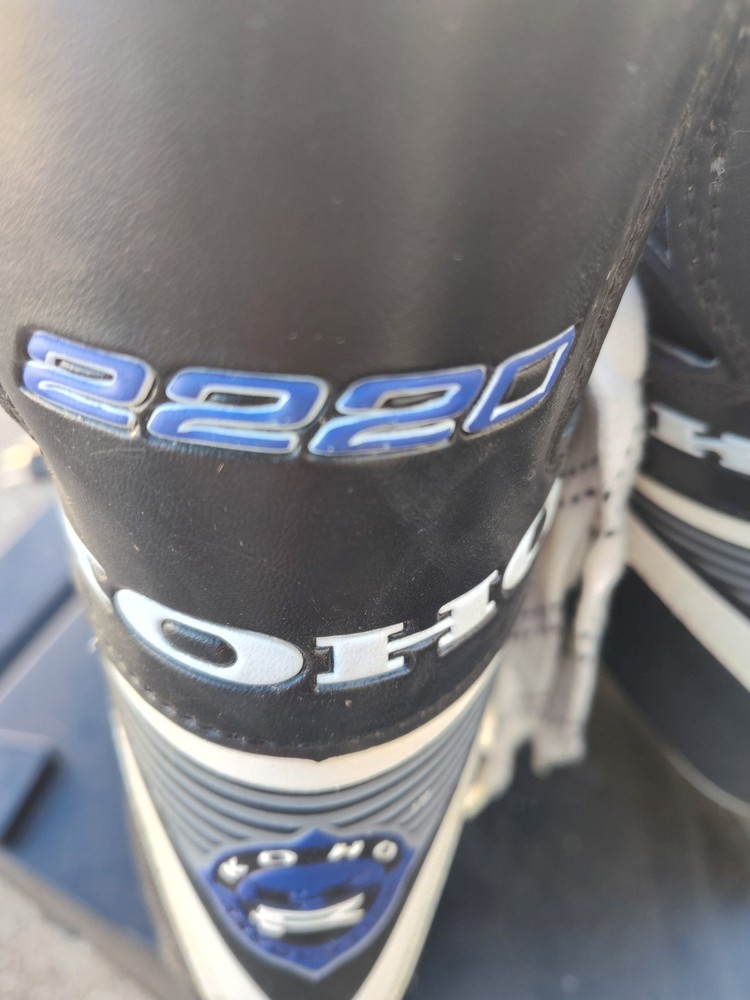 Koho Ice Skates 2220