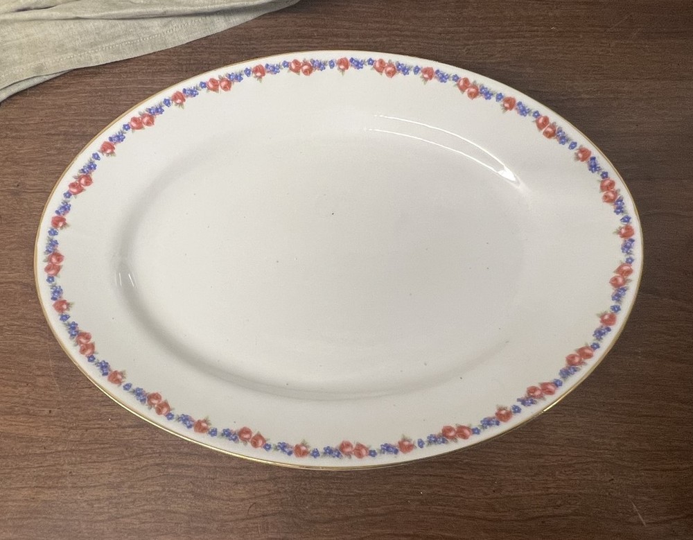 J & C Bavaria (Jaeger & Co.) Pattern 5110 Oval Platter 12"
