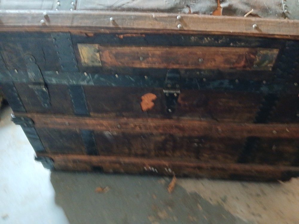 Antique Steamer Trunk with Tray