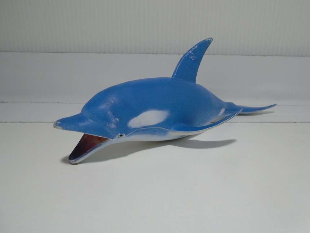 LIGHT RUBBER BLUE DOLPHIN 5.75" FIGURE UNBRANDED (MA1669)