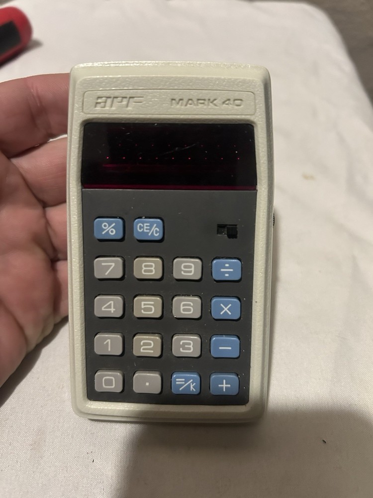 Vintage APF Mark 40 Electronic Calculator Tested