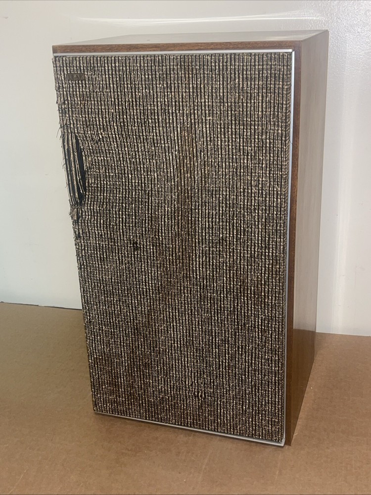 VINTAGE LEAK 15 OHMS SANDWITCH LOUD SPEAKER