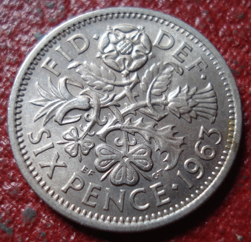 1963 BRITISH SIX PENCE IN AU CONDITION