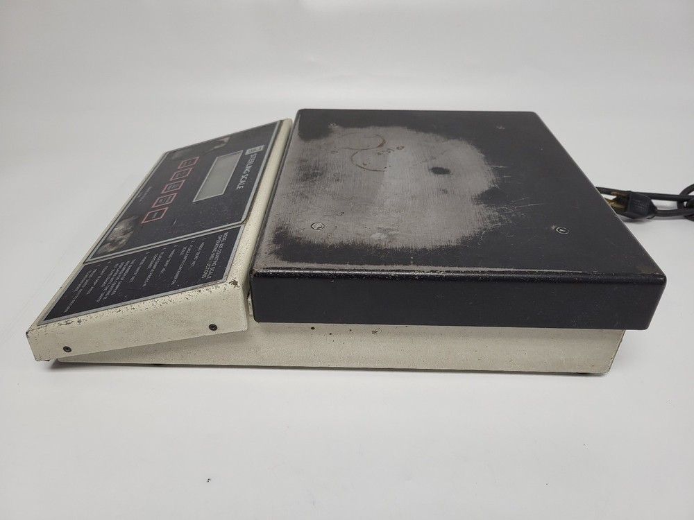 Sterling Scale Model 820 Counting Scale