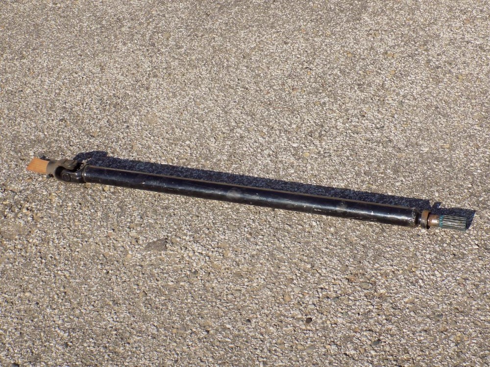Spicer 16 Spline Steering Shaft 42" Long