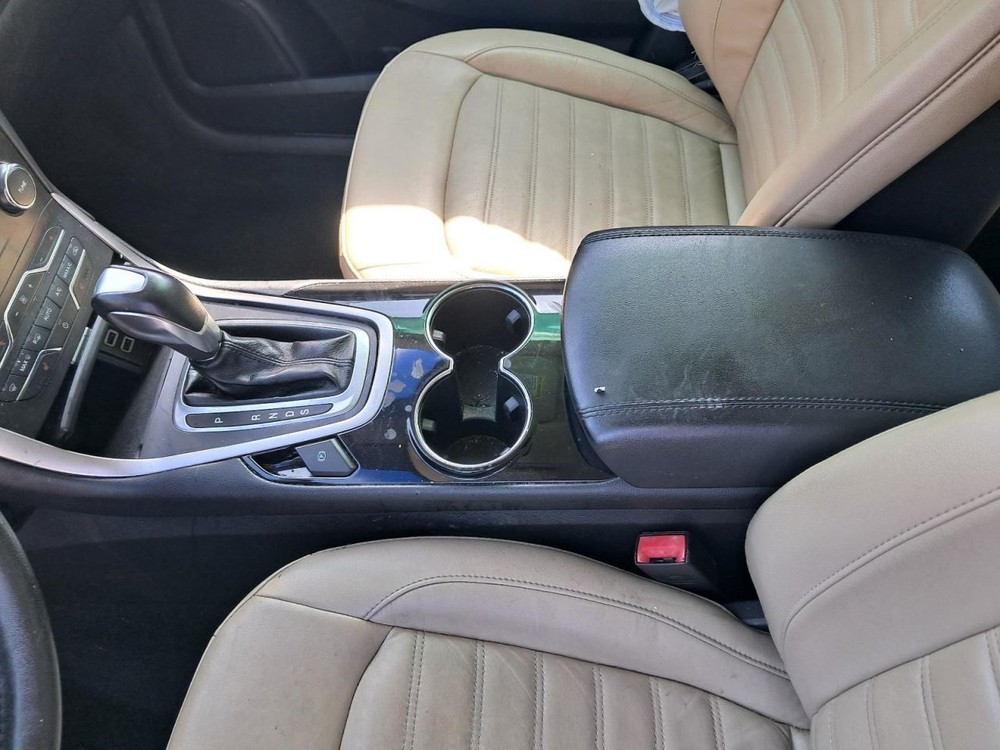 Console Front Floor SEL Fits 15-24 EDGE 4820165