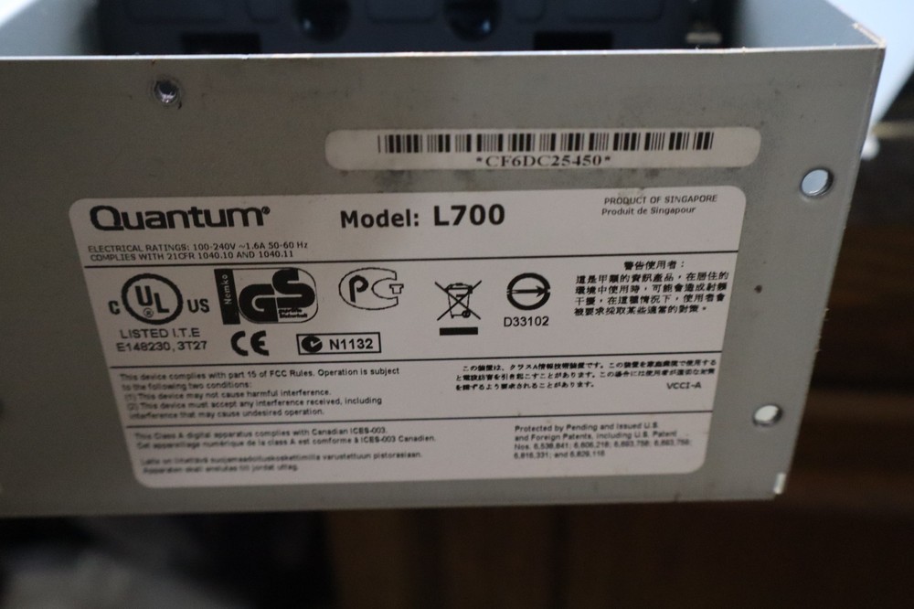 QUANTUM SUPERLOADER 3 L700 LTO-2 TAPE DRIVE LIBRARY AUTOLOADER ER-L24AA-YF