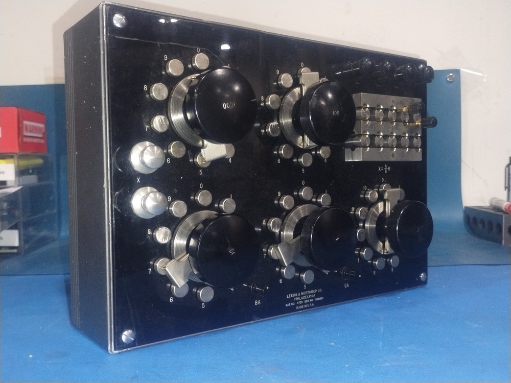 Leeds & Northrup Wheatstone Bridge model 4725 nice!!!