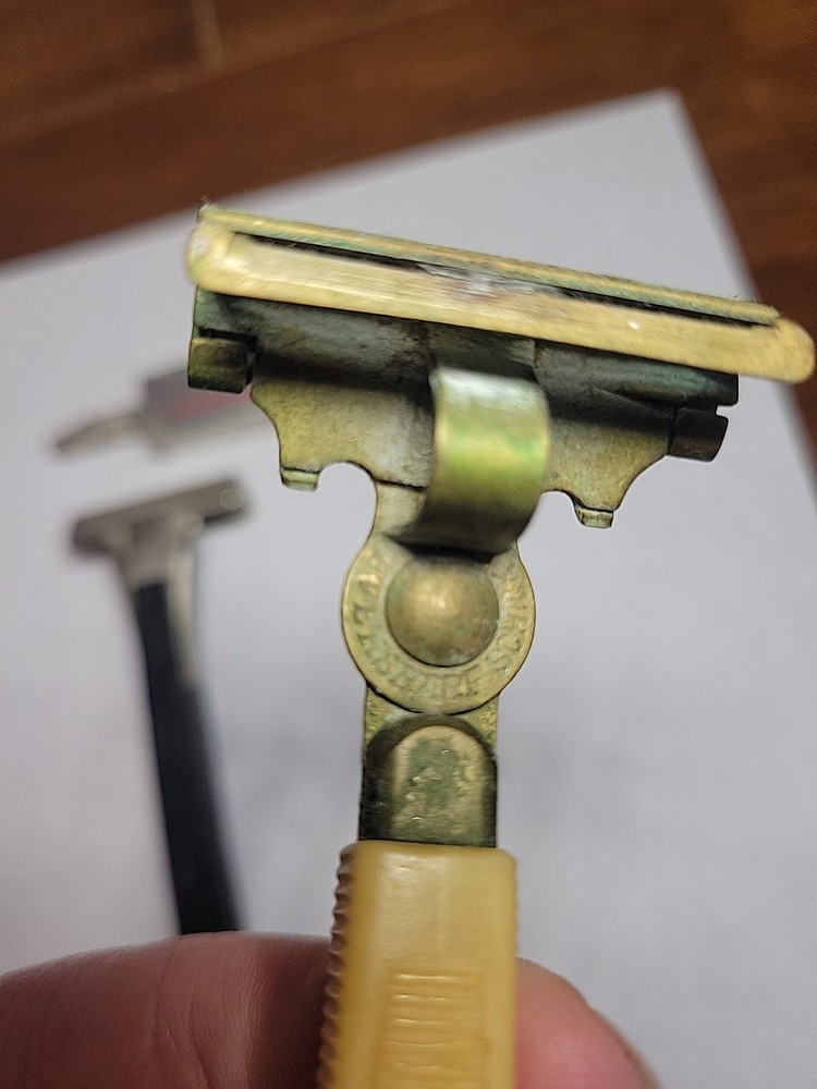 Vintage Schick Razors EverSharp Razor