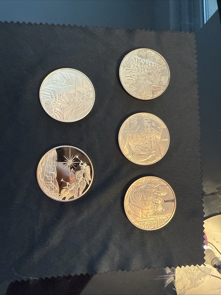 Christmas Commemorative Medallions Franklin Mint?