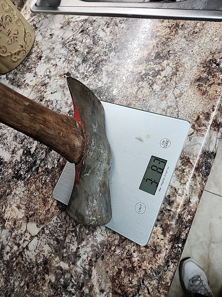 Unmarked True Temper Double Bit Small 8.5 Cruiser Axe Head  2 1/2 lbs 28" Handle