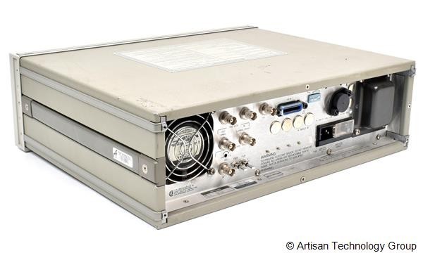 HP 5335A Universal Frequency Counter