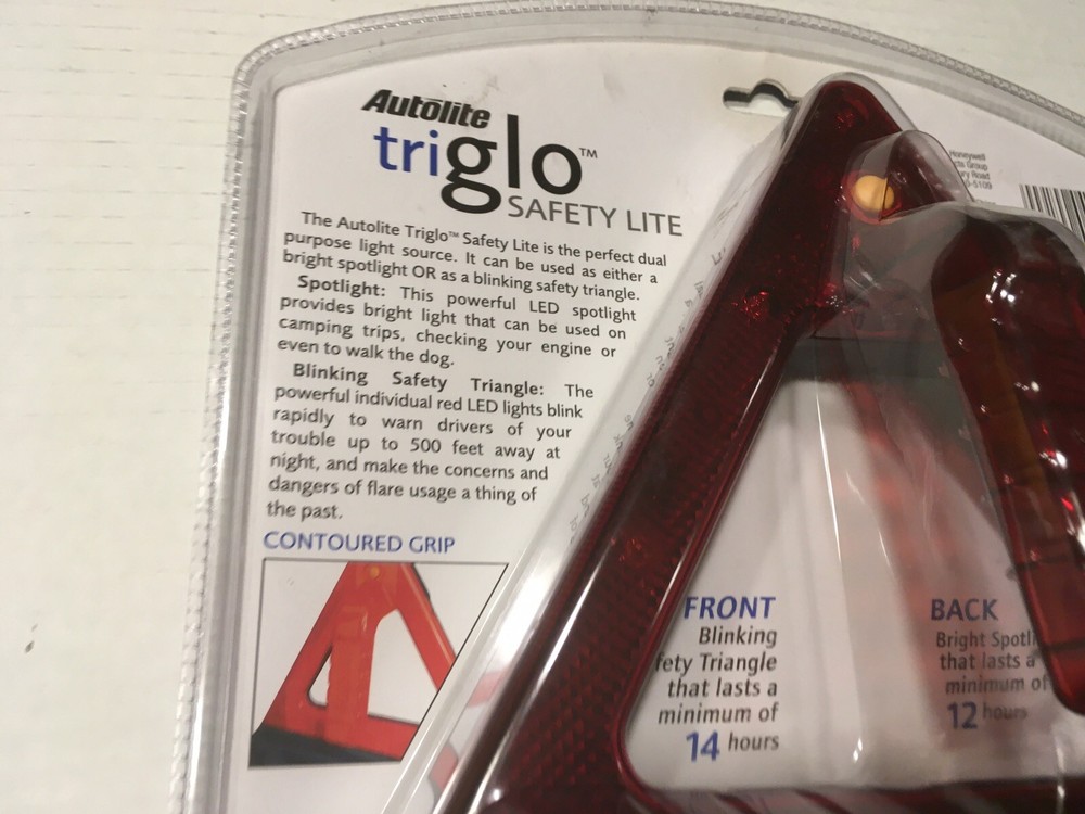 Autolite Drive Smarter Dual Purpose Light Source Tri Glow Safety Light.