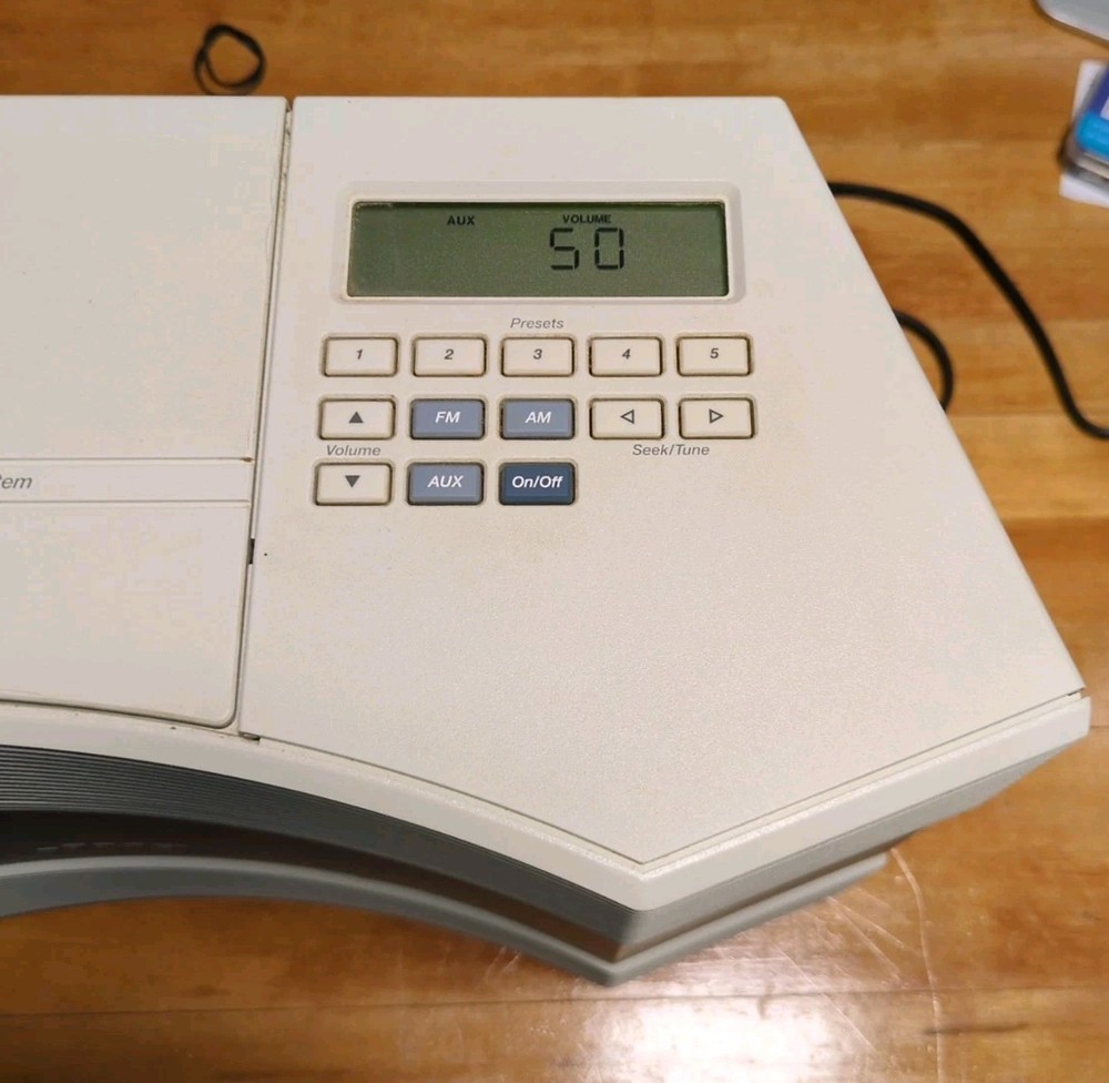 Bose Acoustic Wave Music System CD-3000 White
