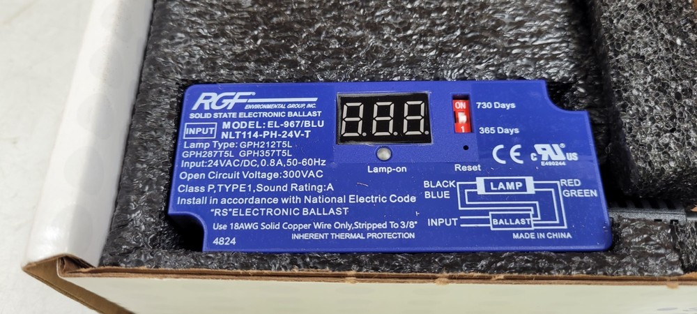 RGF BLU-QR UV Stick Light, Day Timer Ballast, Magnetic Mount Quick Release NEW