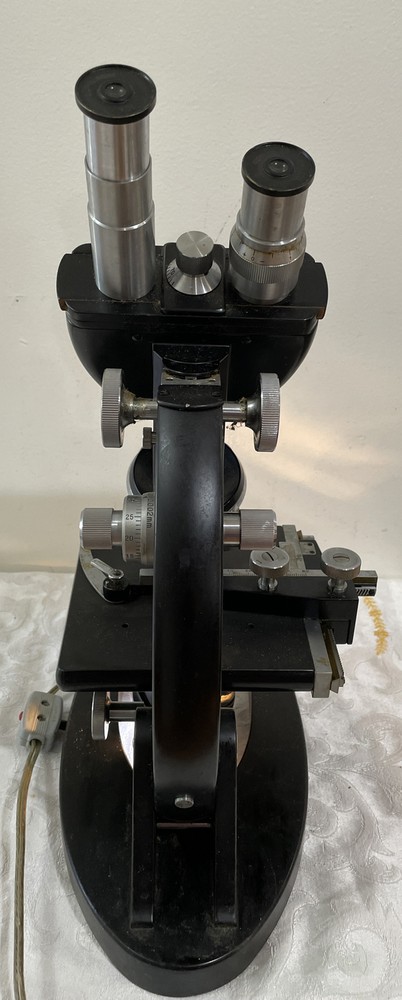 PRENTISS MICROSCOPE 10120 ON THE BOX