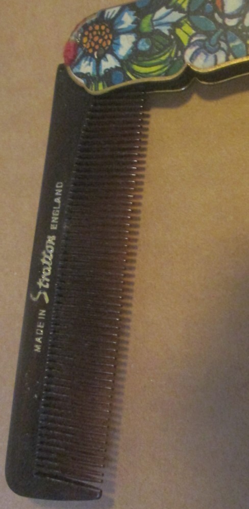 Vintage STRATTON England Folding COMB Floral Flower Design