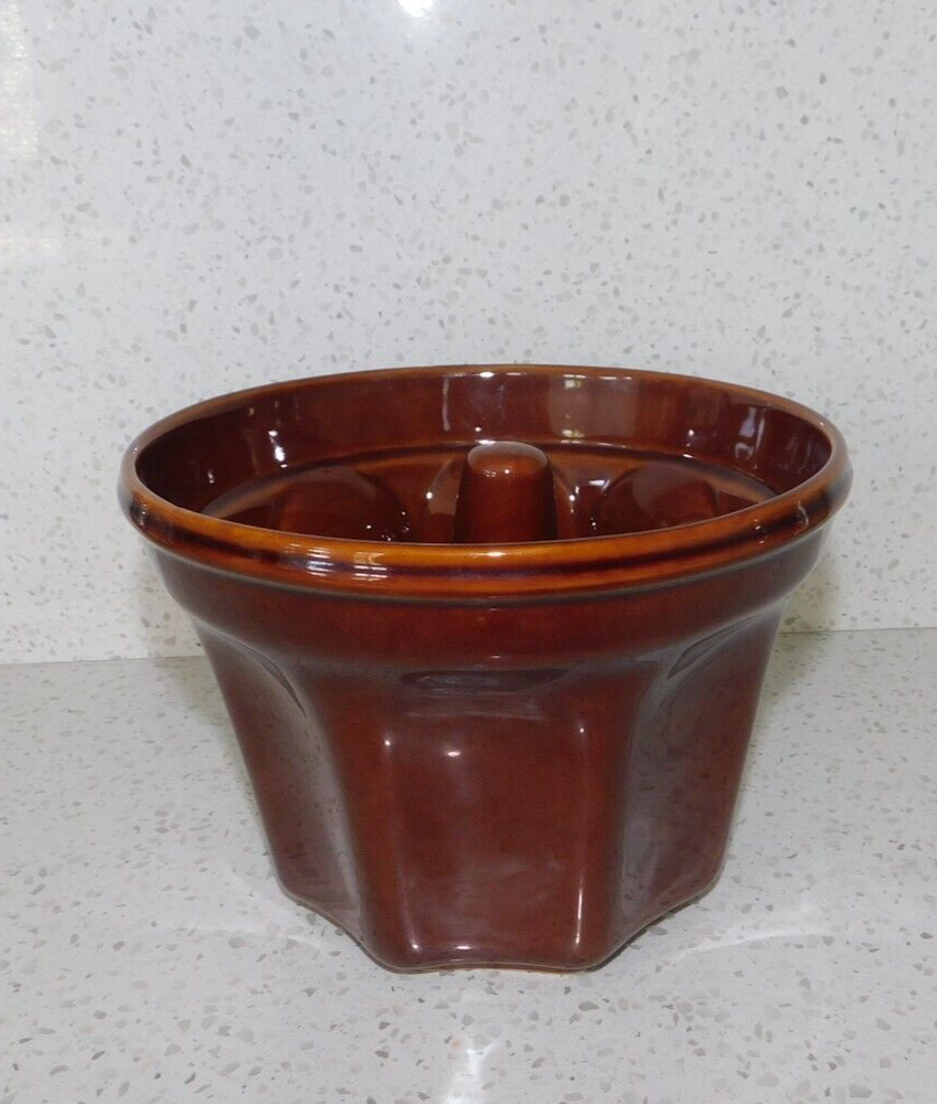 Williams-Sonoma Ceramic Monkey Bread Mold