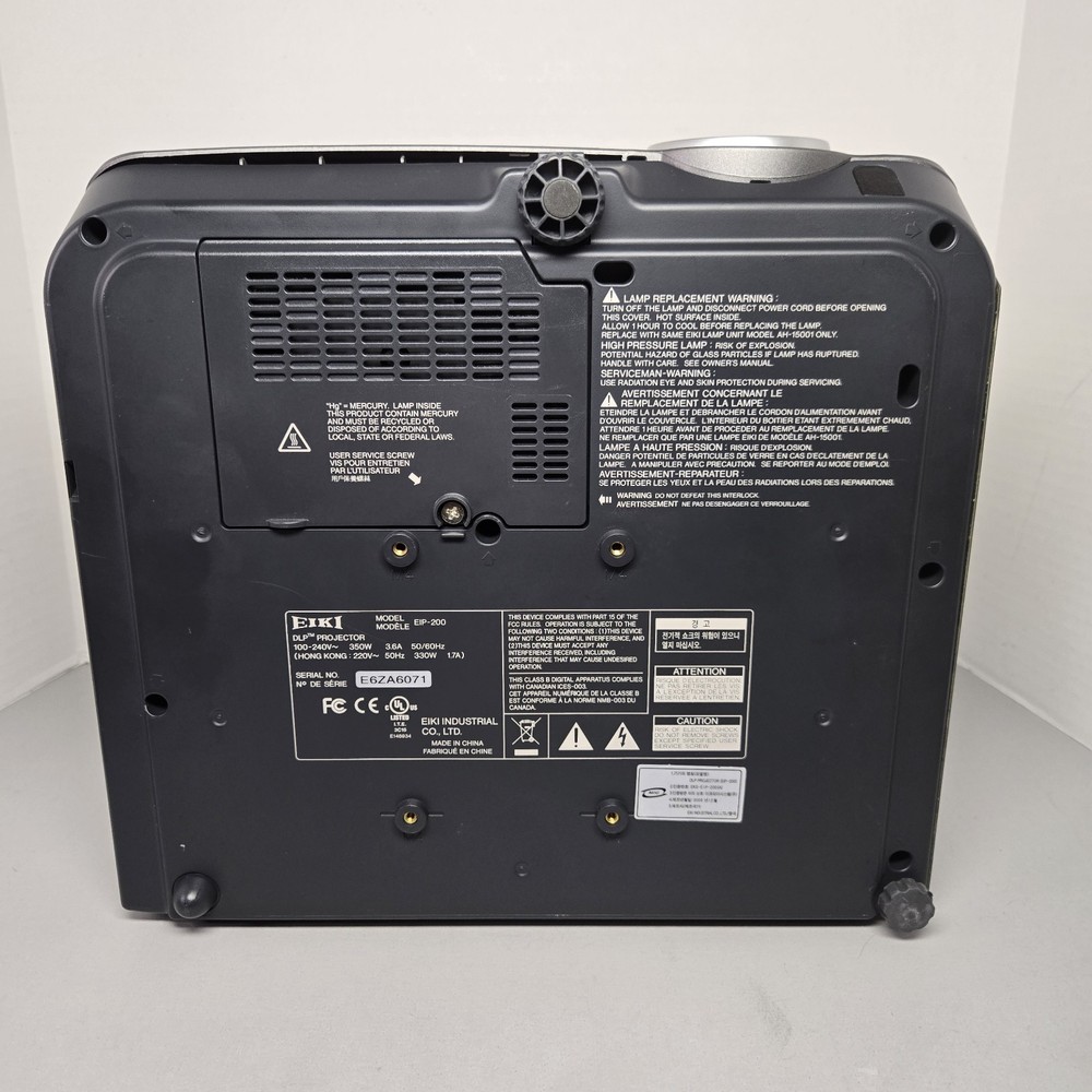 EIKI EIP-200 Projector - VGA / S Video Inputs - Tested - Lamp Timer 201 Hours