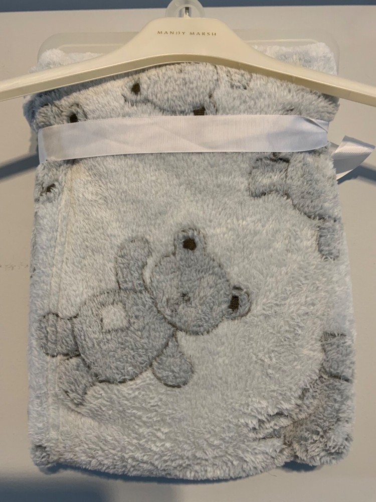 NEW, First Steps Multiuse Baby Blanket, Soft, Size 75x100cm (A9)