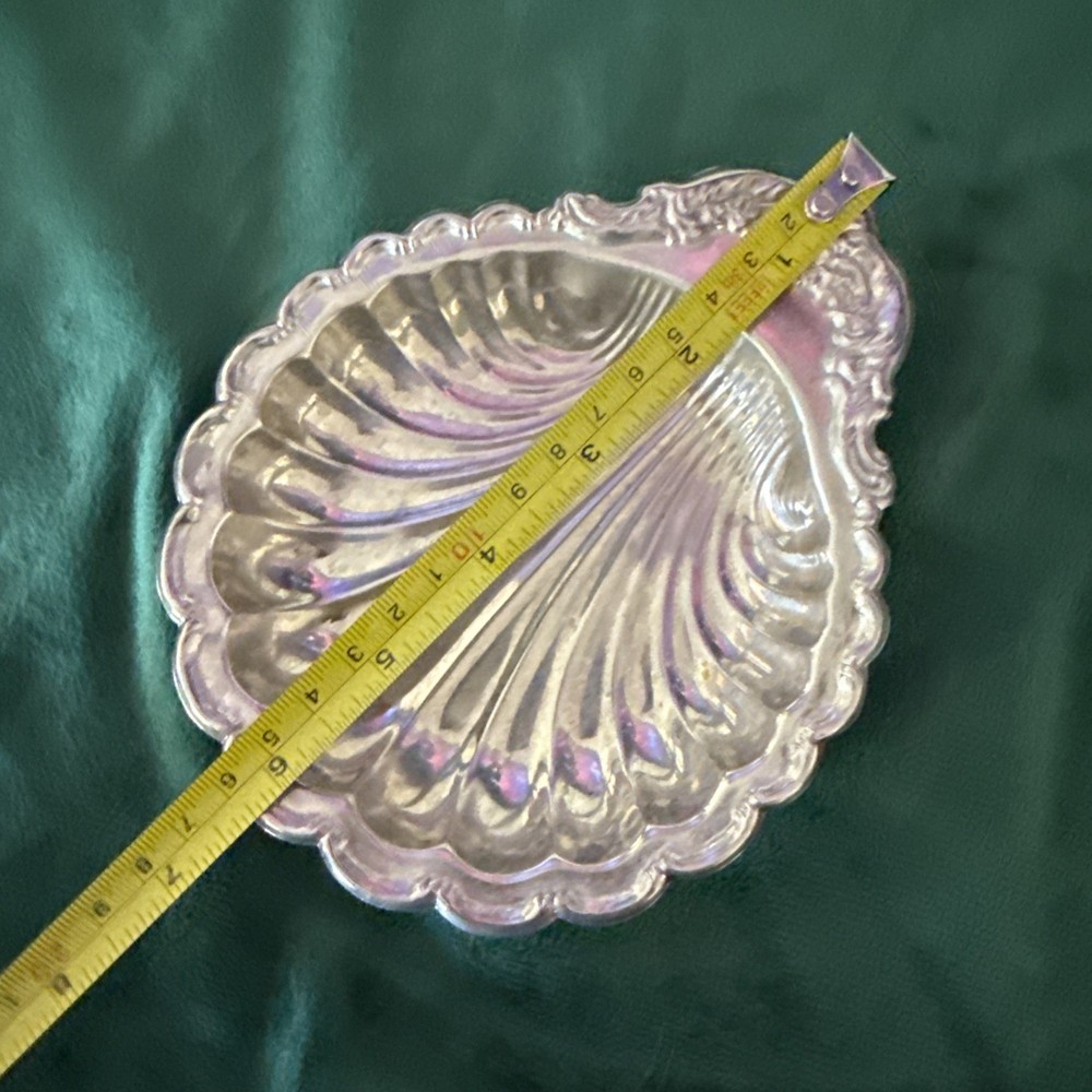 VTG Silverplate Sheridan Shell Shape Tray