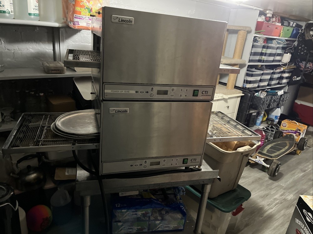 Conveyo Pizza Oven