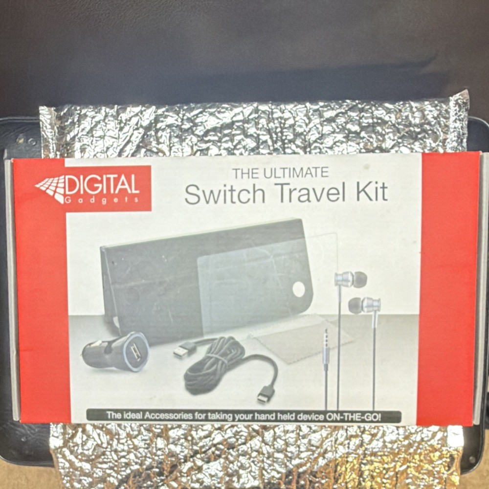Digital Gadgets Switch Travel Kit Earbuds Car Charger USB-C Cable Protector