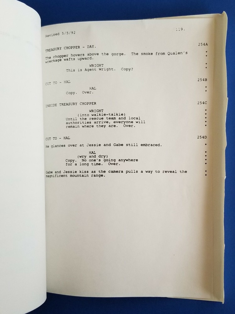 CLIFFHANGER original shooting script 1993 SYLVESTER STALLONE JANINE TURNER rocky