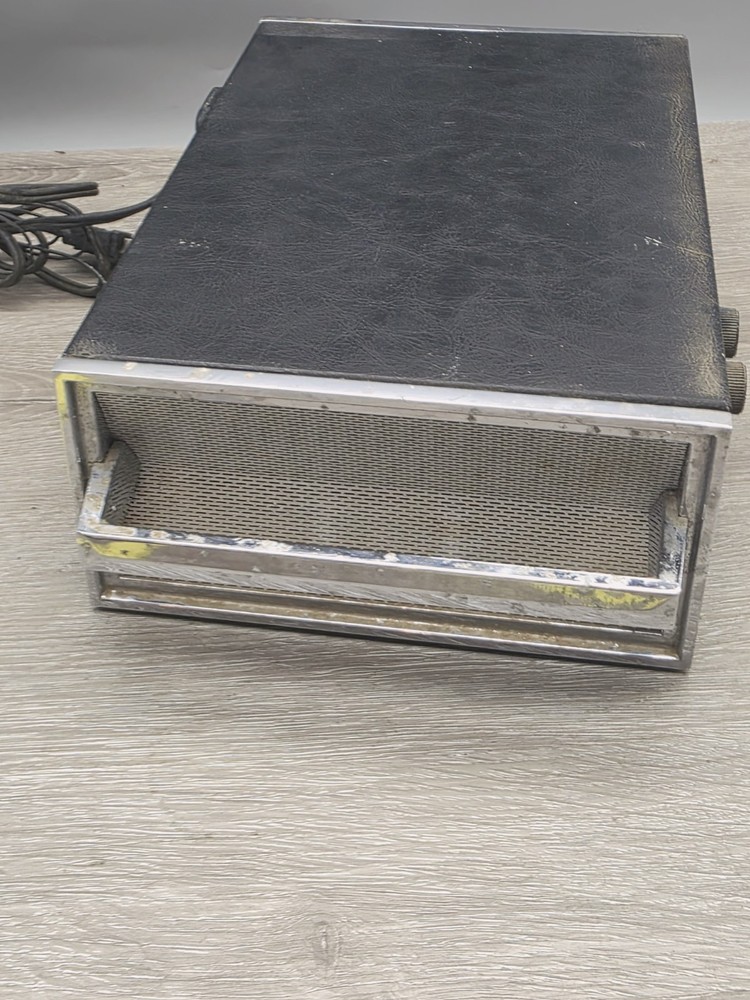 Plectron Transistor FM Radio Receiver