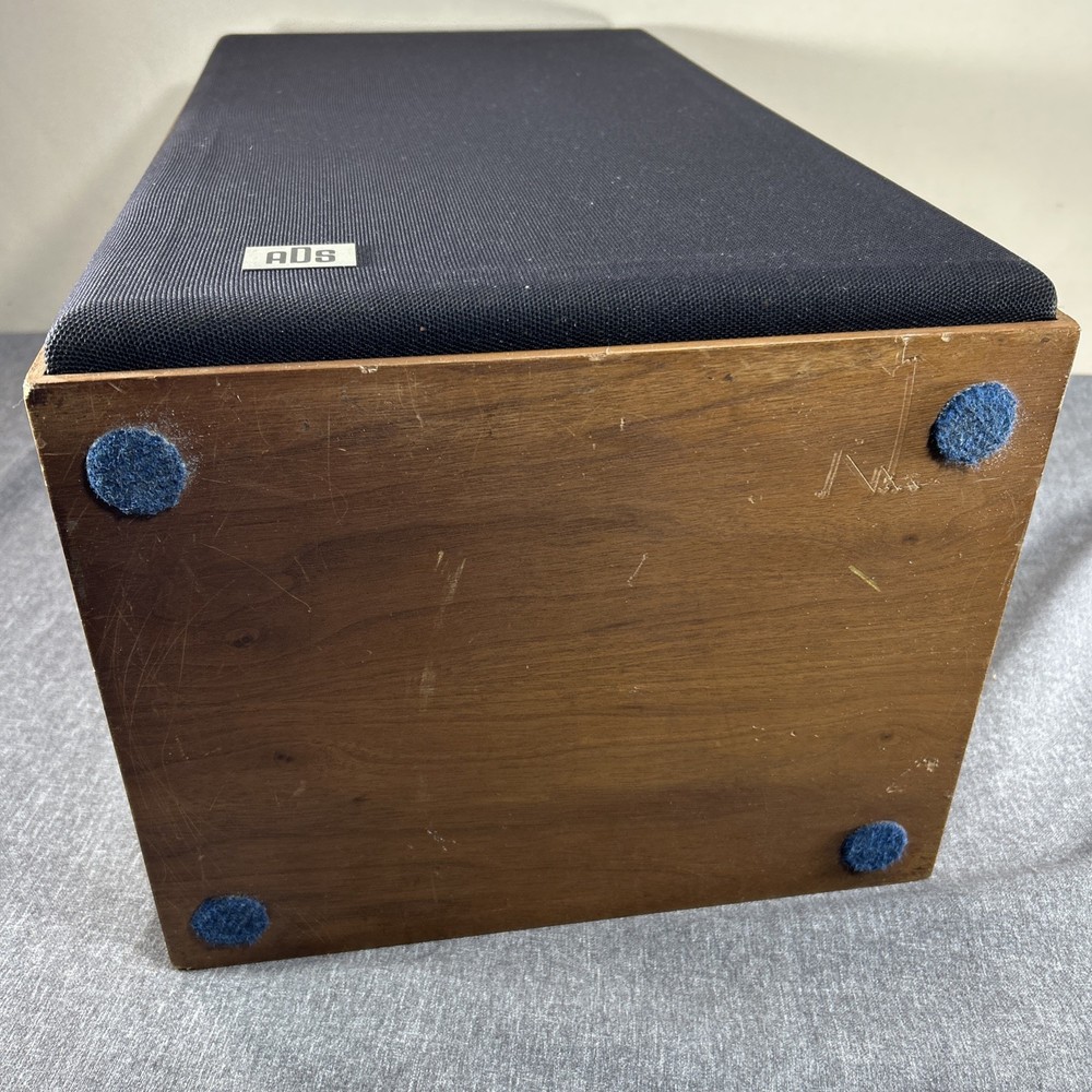 ADS L700 Vintage 2 way 3 driver loudspeaker system