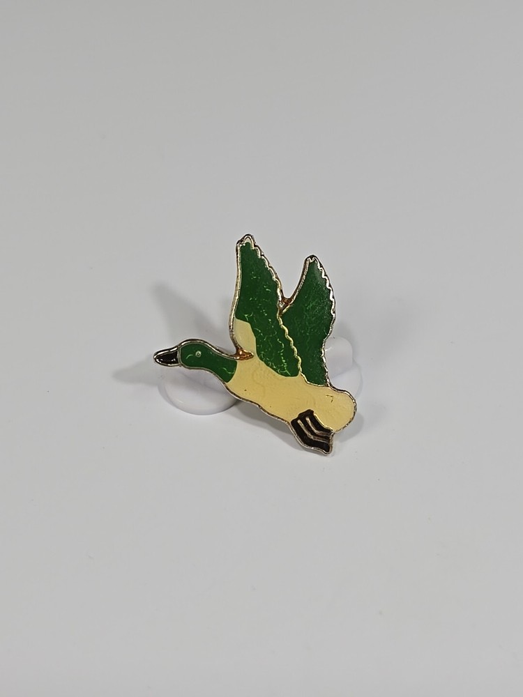 Flying Duck Lapel Pin Green Head & Wings