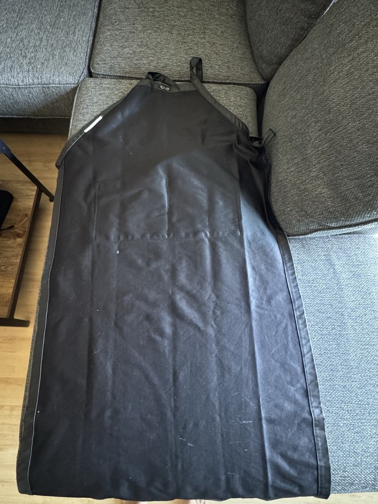 Nebur Salon Apron
