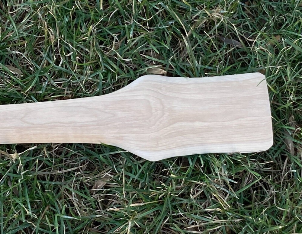 ~BARGAIN BIN~ Blemished HICKORY 36" Double Bit AXE HANDLE ~ UNFINISHED ~ 3" eye