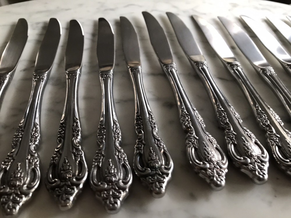 Brahms Flatware by Oneida Community Stainless - 15 dinner knives Knife Table