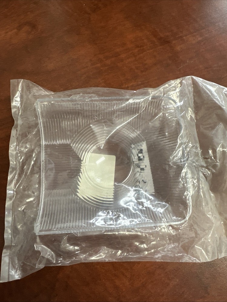 Thin Lite D – 311 Dome Lens Light Replacement