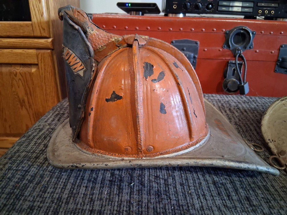 2 HIGH EAGLE FIRE HELMETS