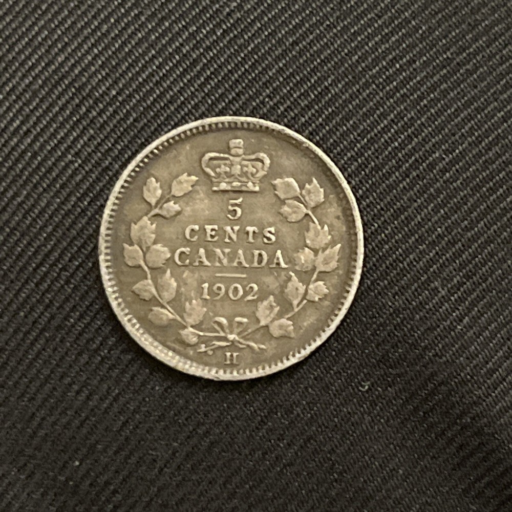 1902H Canada 5 Cents Small H - EF - B03