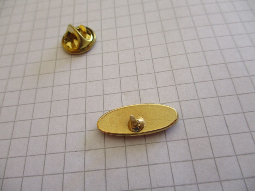 FORD - VINTAGE PIN - PRIVATE COLLECTION - us17