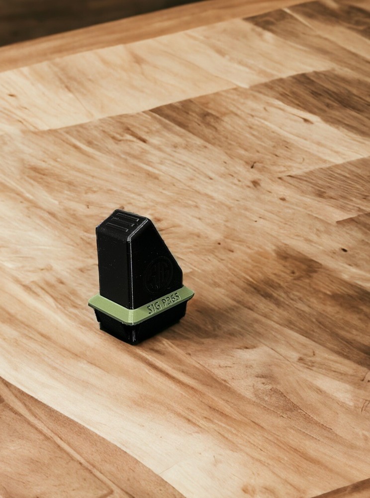 Sig Sauer P365 Speed Loader Black With Green Line 9mm SpeedLoader Mag Loader