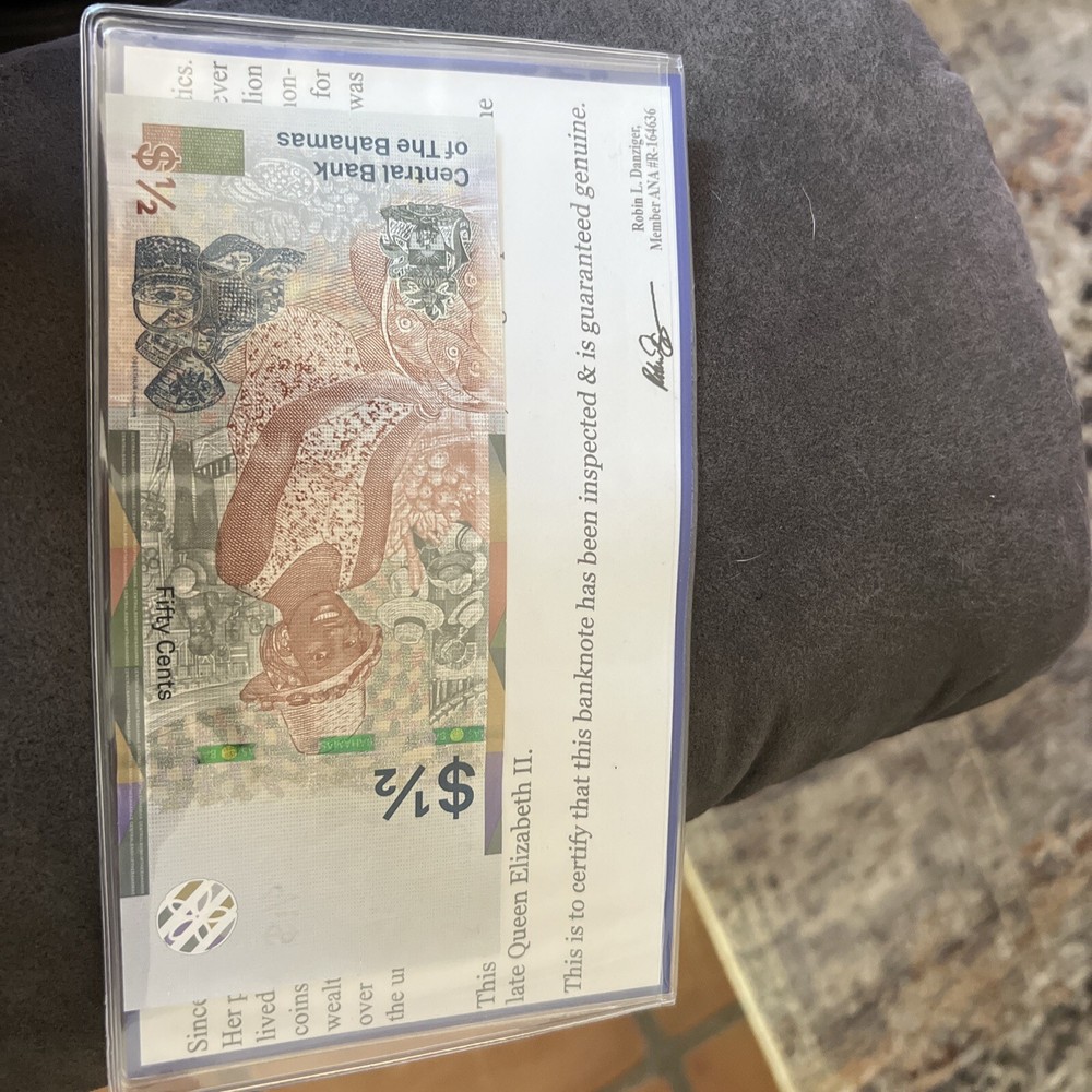 Queen Elizabeth Half Dollar Banknote