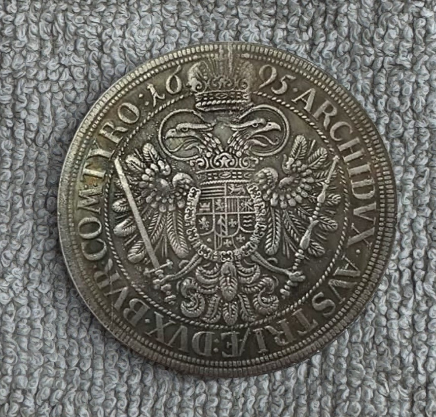 coin Austrian Taler 1695