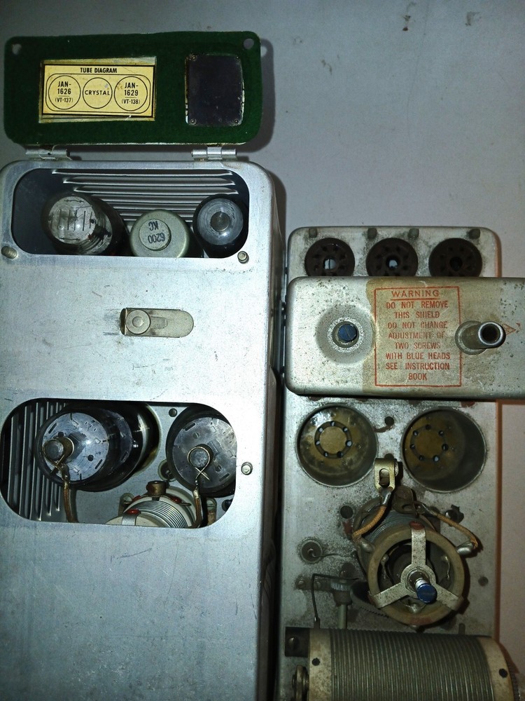 WW-II Command Radio Set - 3 Receivers and 2 Transmitters