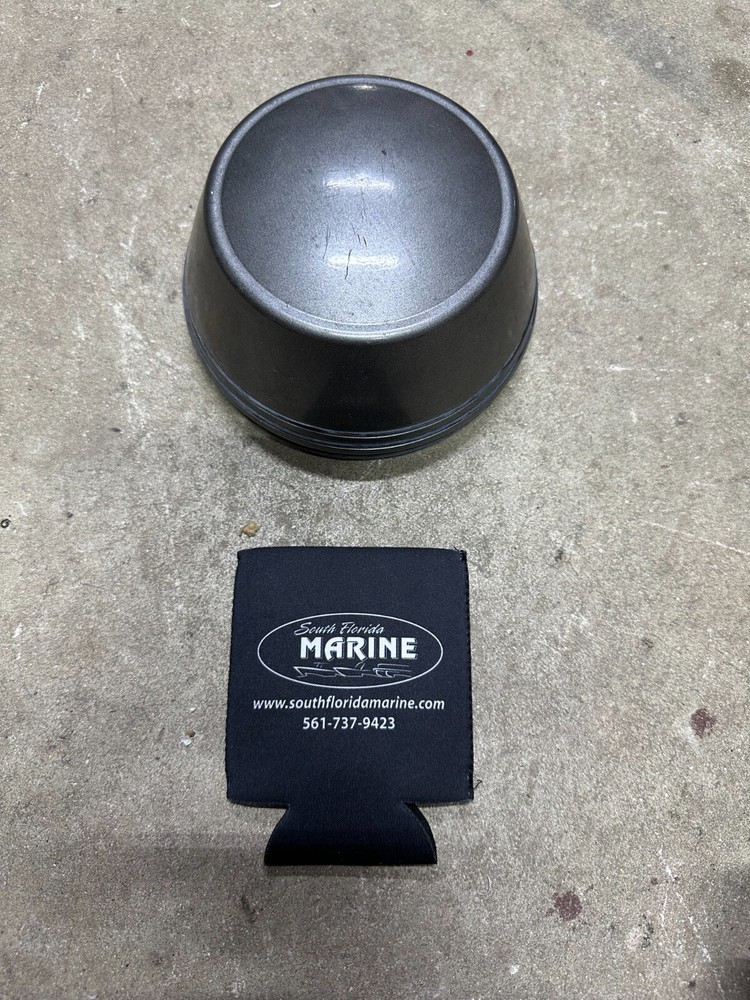 Mastercraft end caps for tower in a dark gray