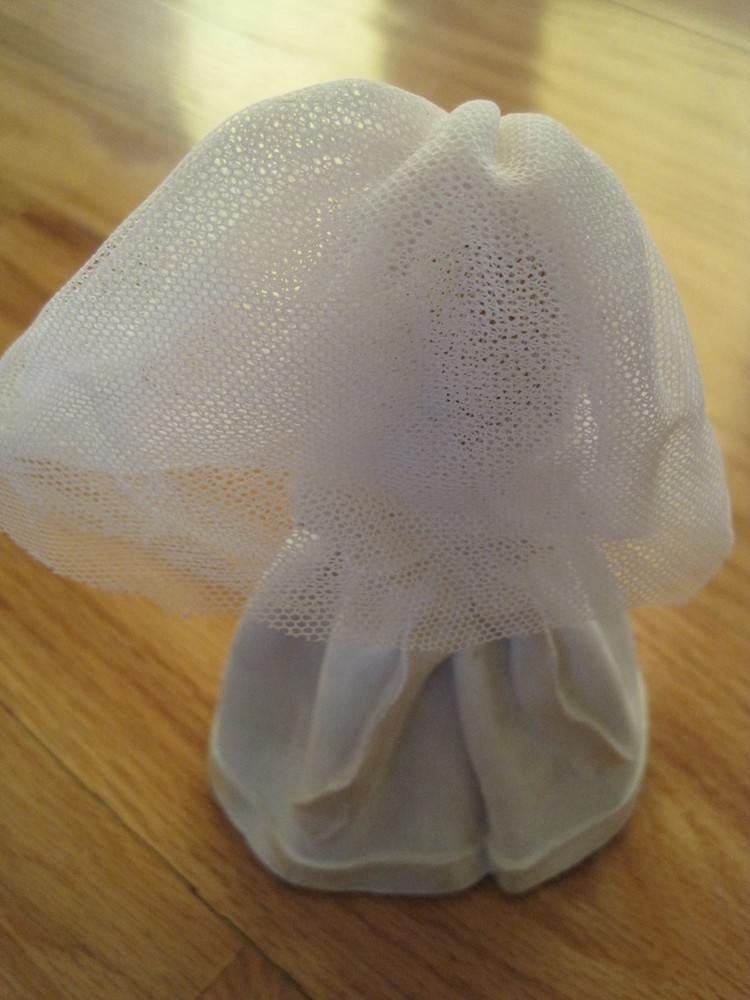 Madame Alexander Bride Figurine 6"